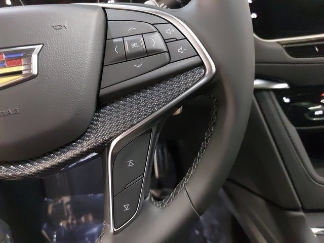 2025 Cadillac XT5 Sport