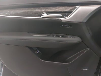 2025 Cadillac XT5 Sport