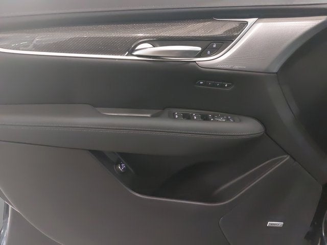 2025 Cadillac XT5 Sport