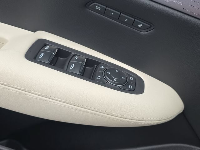 2026 Cadillac XT5 Sport