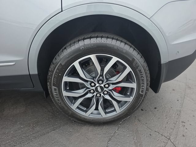 2026 Cadillac XT5 Sport