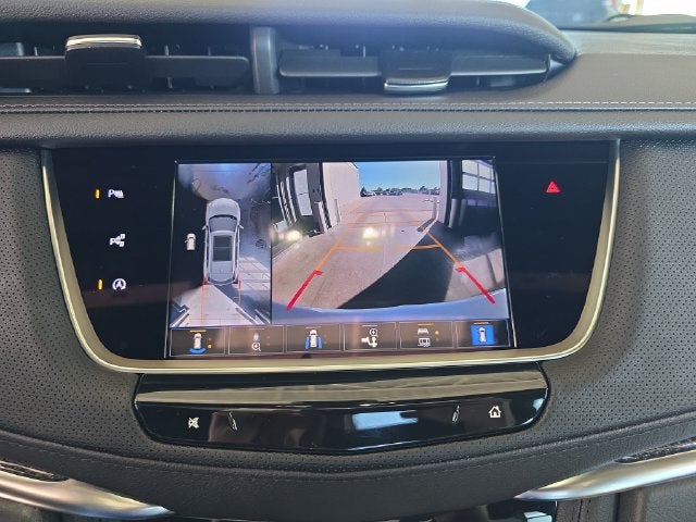 2026 Cadillac XT5 Sport