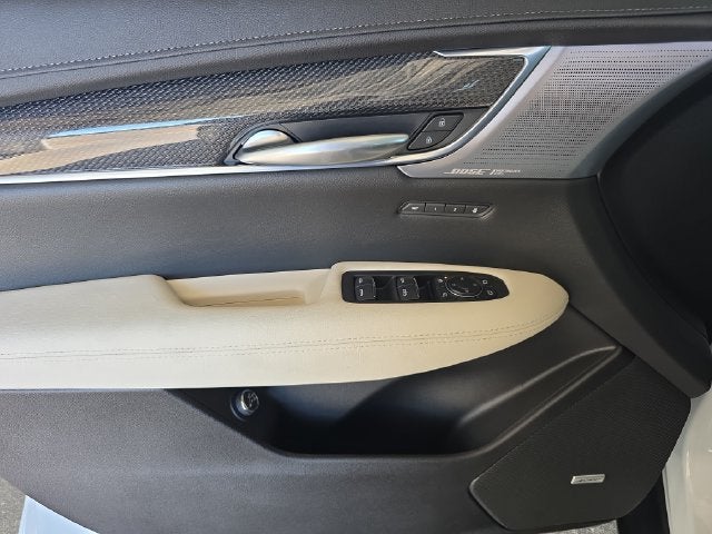 2026 Cadillac XT5 Sport