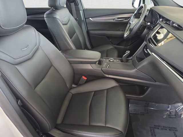 2022 Cadillac XT6 Luxury