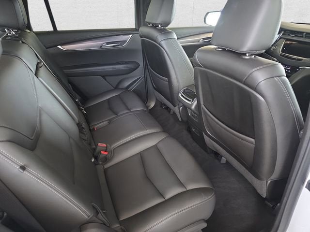 2022 Cadillac XT6 Luxury