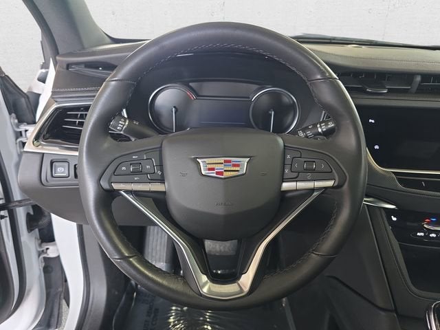 2022 Cadillac XT6 Luxury