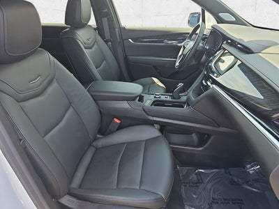 2025 Cadillac XT6 Premium Luxury