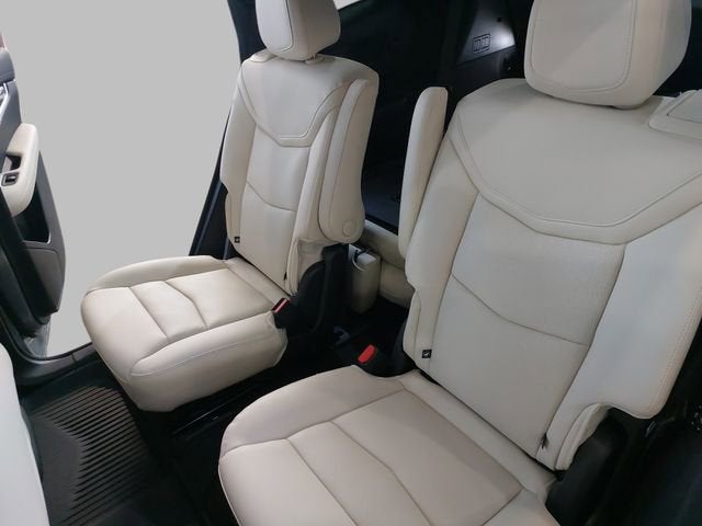 2025 Cadillac XT6 Sport