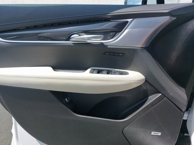 2025 Cadillac XT6 Sport