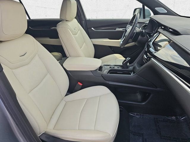 2025 Cadillac XT6 Sport