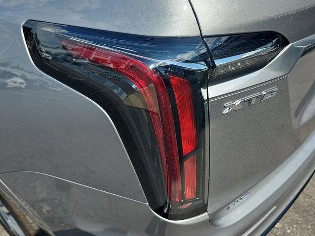 2025 Cadillac XT6 Sport