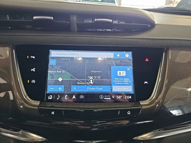 2025 Cadillac XT6 Sport