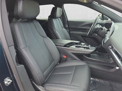 2024 Cadillac LYRIQ Luxury 1
