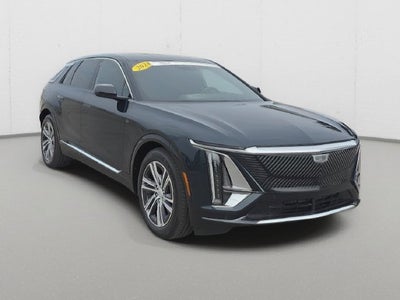 2024 Cadillac LYRIQ Luxury 1