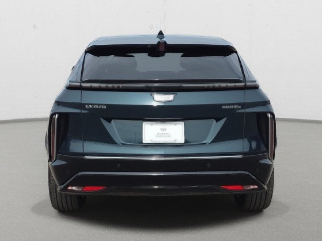 2024 Cadillac LYRIQ Luxury 1
