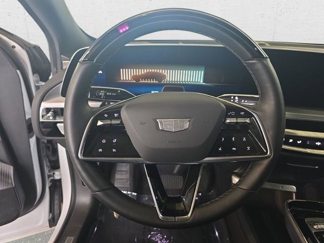 2024 Cadillac LYRIQ Luxury 2