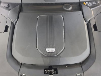 2024 Cadillac LYRIQ Luxury 2