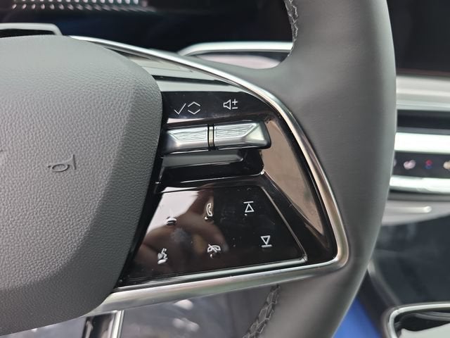 2027 Cadillac LYRIQ Premium Luxury