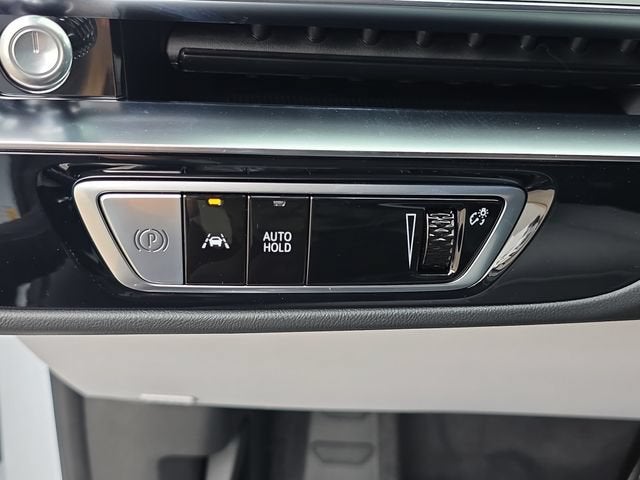 2027 Cadillac LYRIQ Premium Luxury