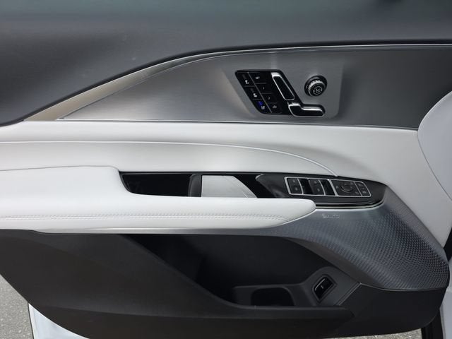 2027 Cadillac LYRIQ Premium Luxury