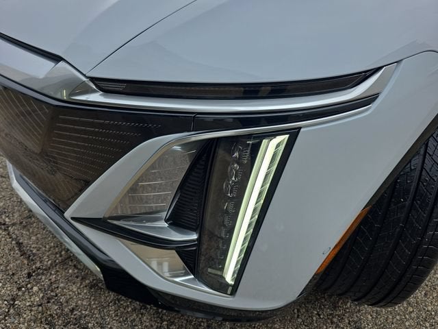 2027 Cadillac LYRIQ Premium Luxury