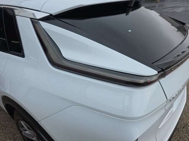 2027 Cadillac LYRIQ Premium Luxury