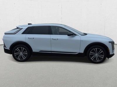 2027 Cadillac LYRIQ Premium Luxury