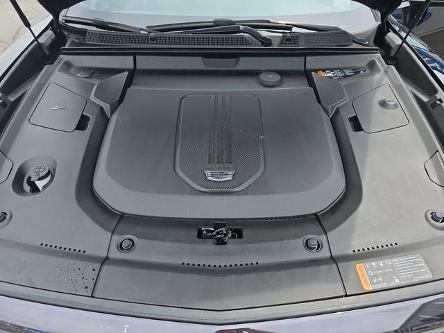 2024 Cadillac LYRIQ Sport 1