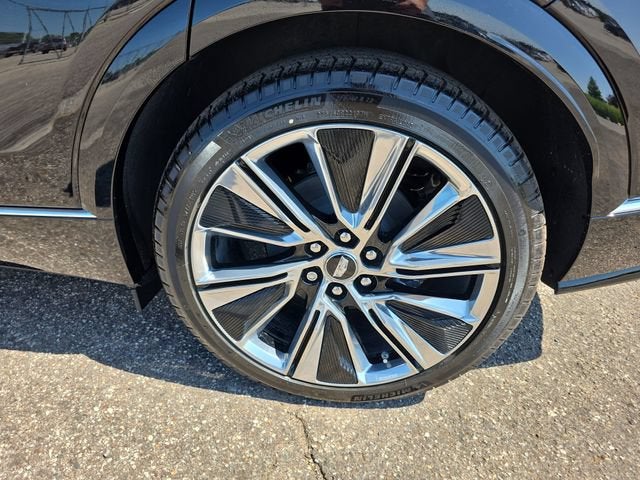 2026 Cadillac LYRIQ Signature Luxury