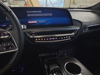 2024 Cadillac LYRIQ Sport 2