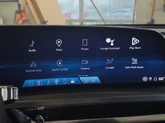 2024 Cadillac LYRIQ Sport 2