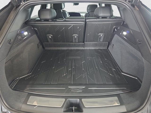 2026 Cadillac LYRIQ Premium Sport