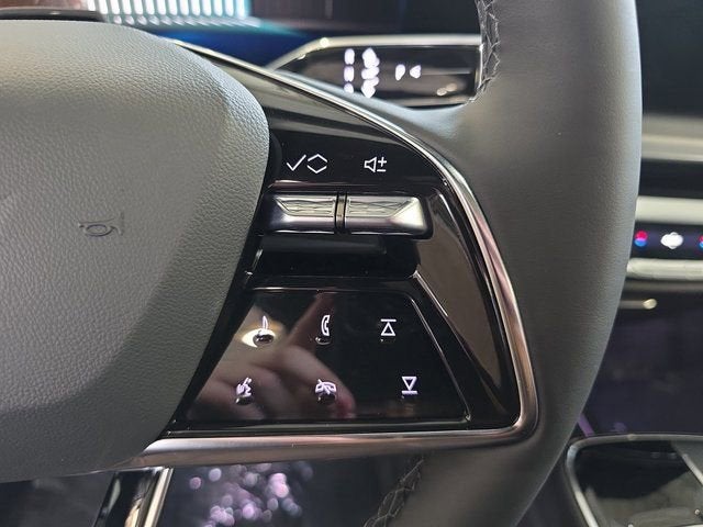 2026 Cadillac LYRIQ Premium Sport