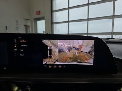 2026 Cadillac LYRIQ Premium Sport