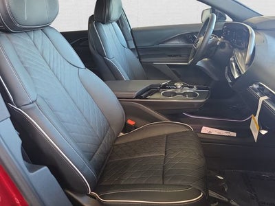 2027 Cadillac LYRIQ Signature Sport