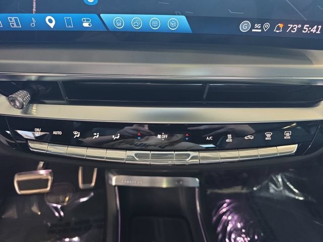 2027 Cadillac LYRIQ Signature Sport