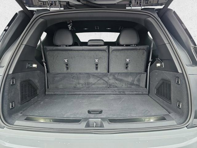 2026 Cadillac ESCALADE IQL Sport