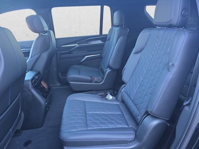 2026 Cadillac ESCALADE IQL Sport