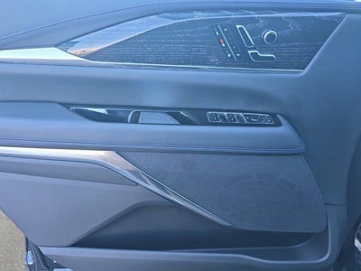 2026 Cadillac ESCALADE IQL Sport