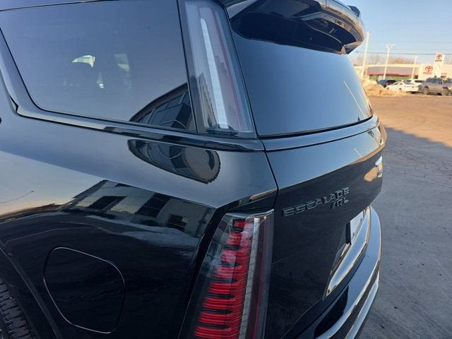 2026 Cadillac ESCALADE IQL Sport