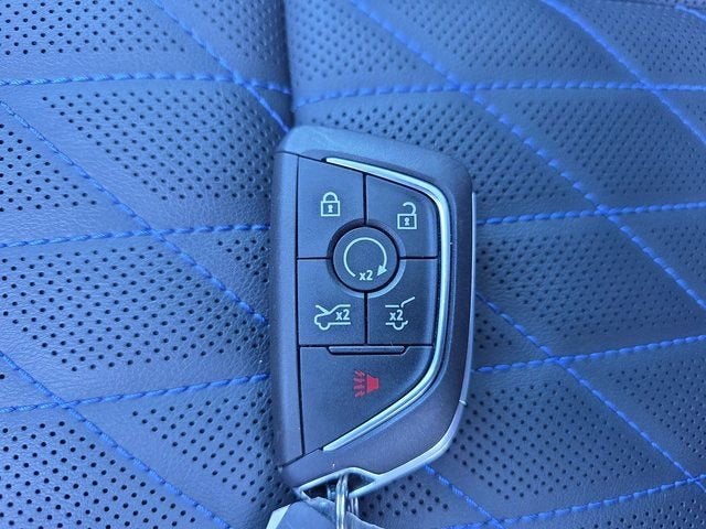 2026 Cadillac ESCALADE IQL Sport