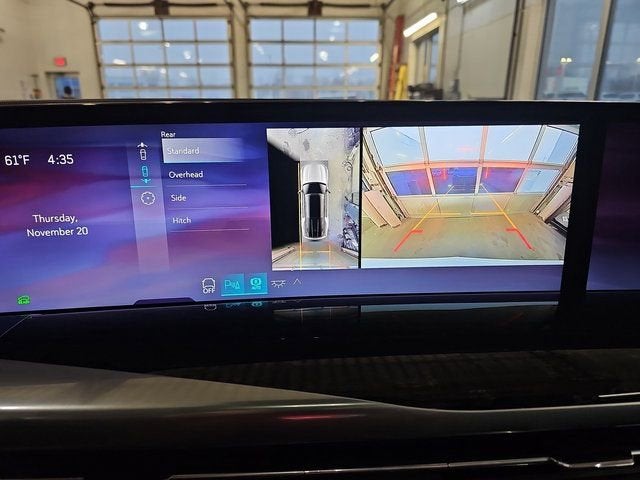 2026 Cadillac ESCALADE IQL Sport