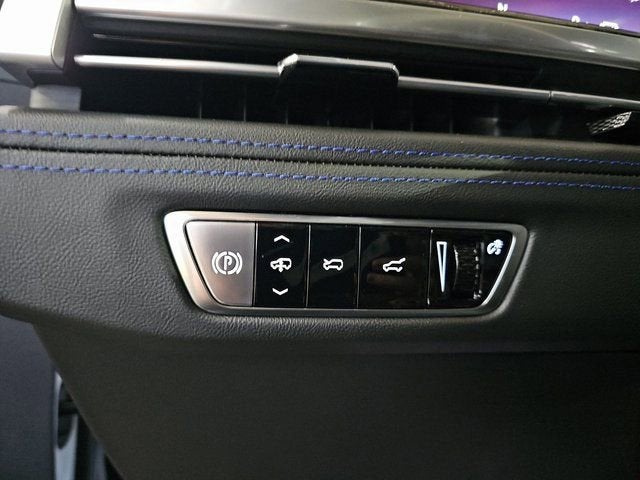 2026 Cadillac ESCALADE IQL Sport