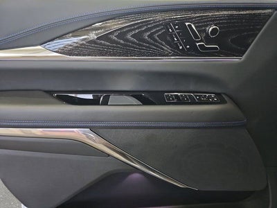 2026 Cadillac ESCALADE IQL Sport