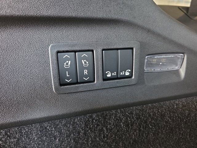 2026 Cadillac ESCALADE IQL Premium Sport