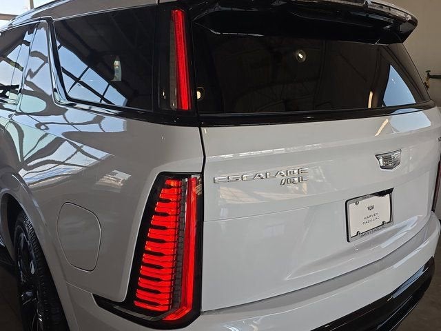 2026 Cadillac ESCALADE IQL Premium Sport