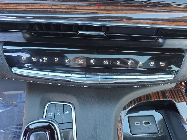 2023 Cadillac Escalade 4WD Premium Luxury