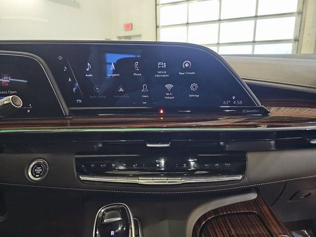 2022 Cadillac Escalade Premium Luxury