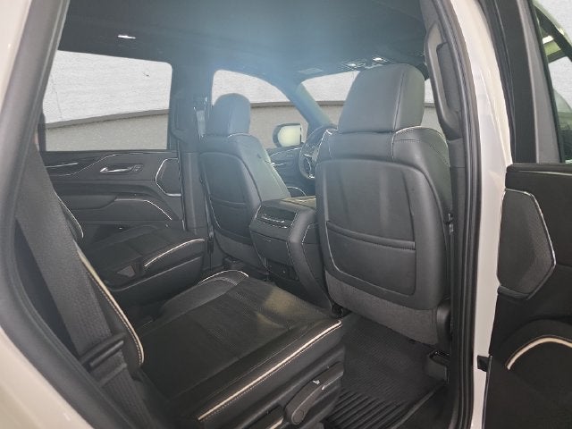 2023 Cadillac Escalade 4WD Sport