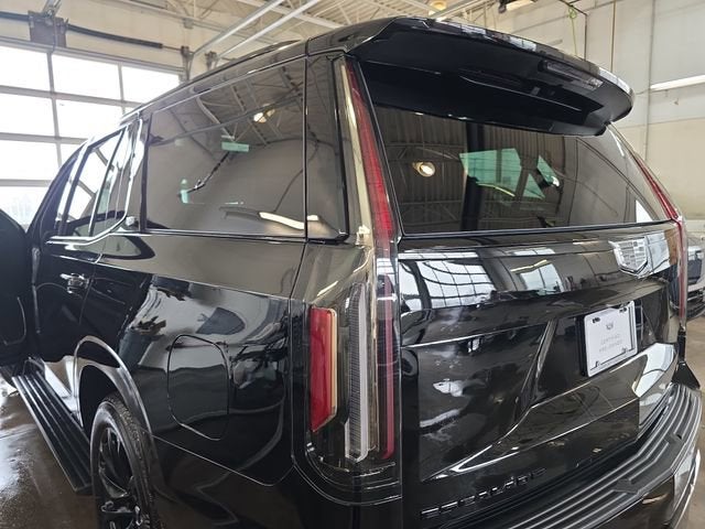 2023 Cadillac Escalade Sport